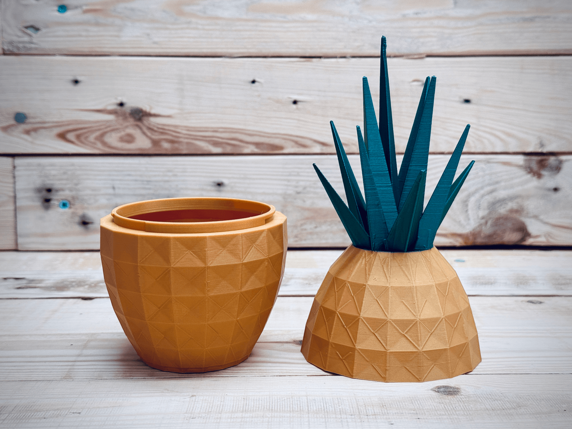 Pineapple Container 3d model