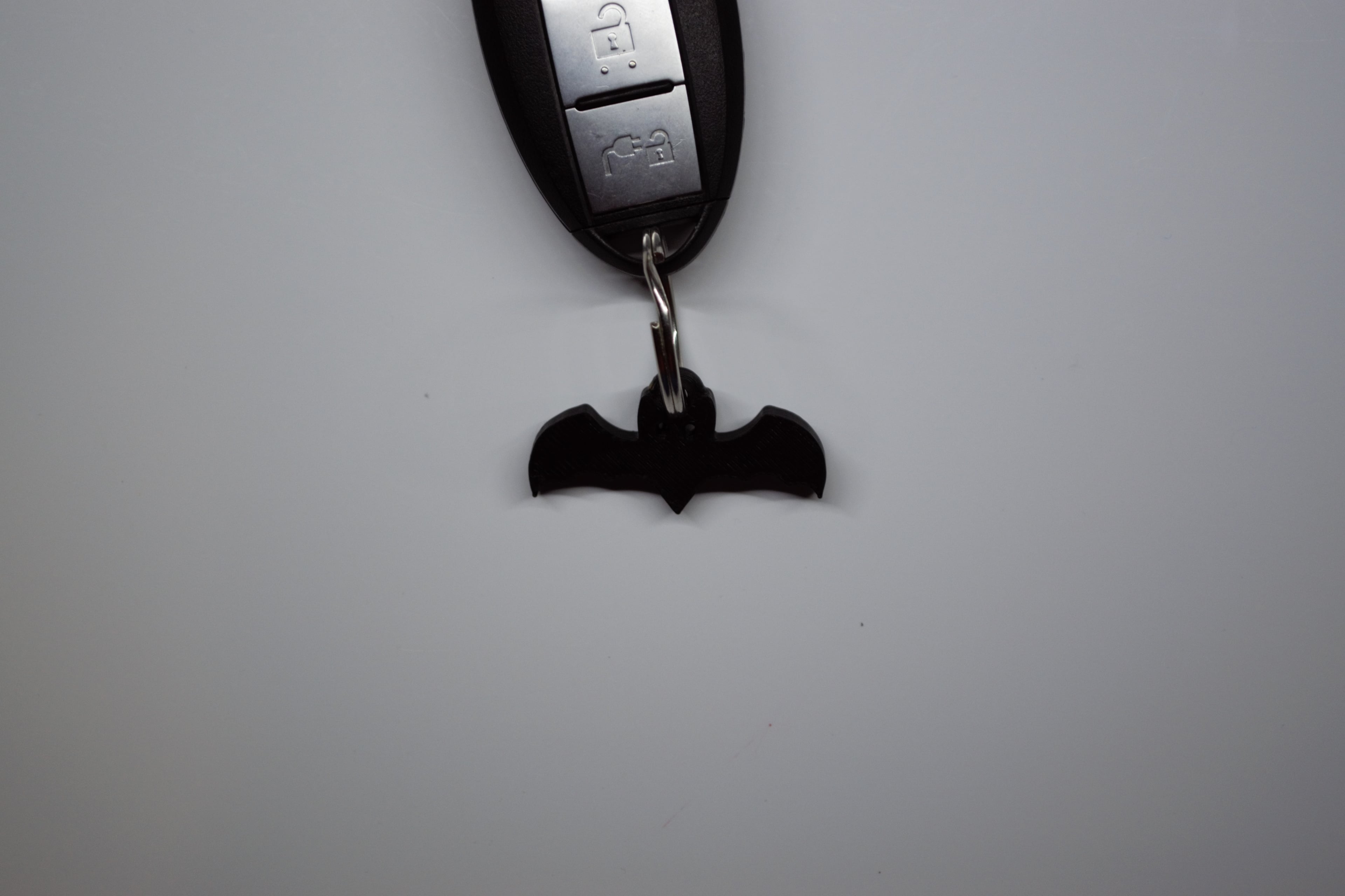 Simple Halloween bat keychain 3d model