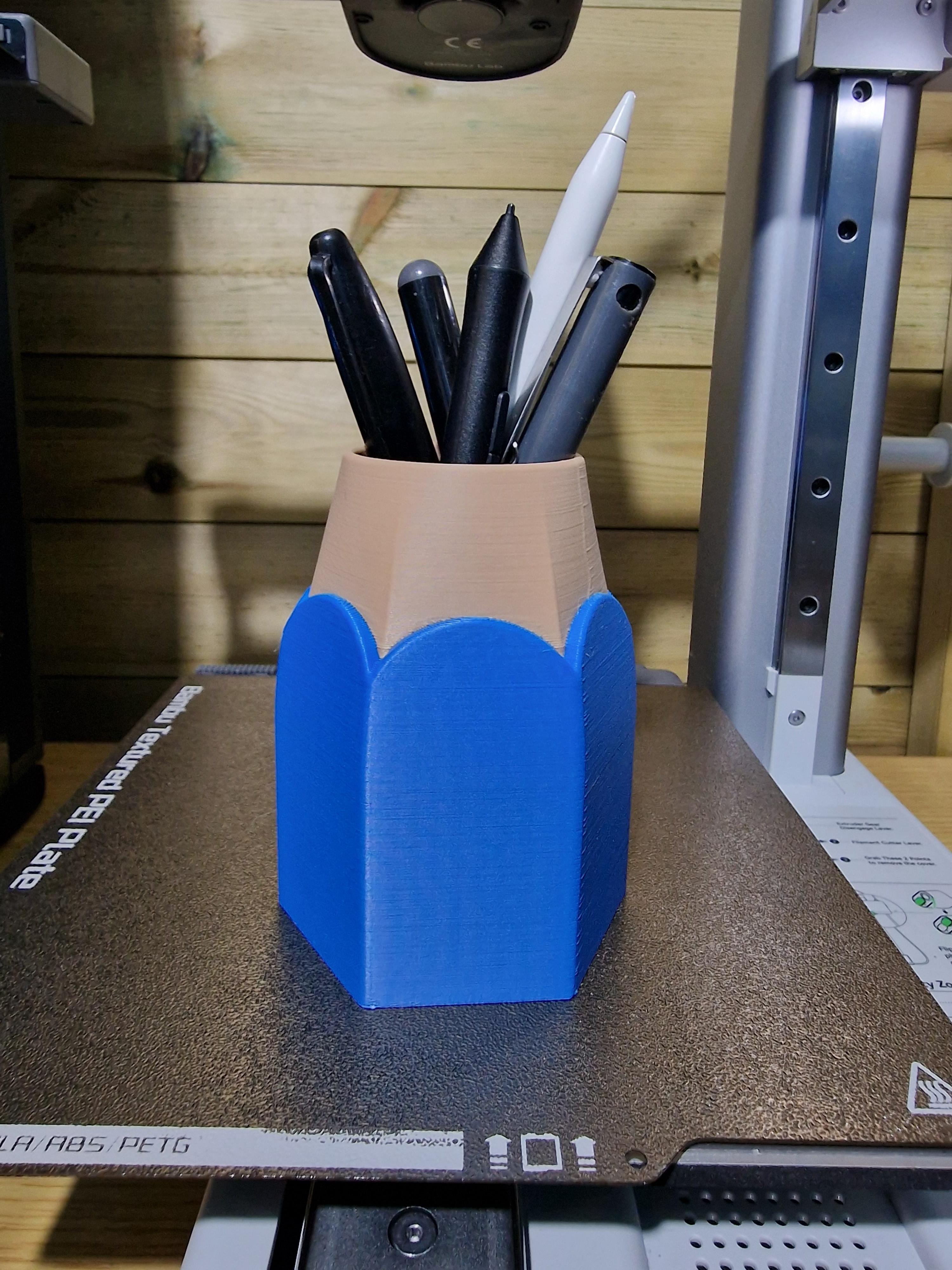 Pencil Pot - Desk Organiser 3d model