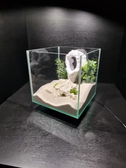 Hanging Rock Aquarium & Terrarium Cave | Vertical Rock type Fish Hideout | Reptile Natural Shelter 3d model
