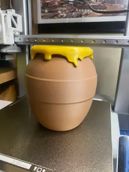 Honey Pot with Lid (Winnie the Pooh inspired) 3d model