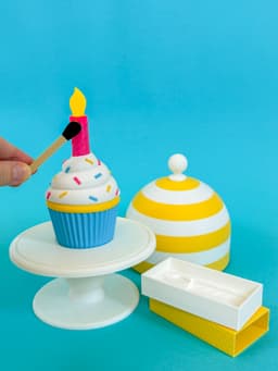 Cupcake & LED Candle Set (with Cupcake Stand and Magnetic Match) 3d model