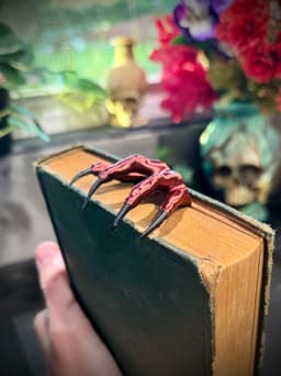 Demon claw bookmark 3d model