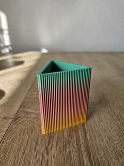 Planter - Triangle Version 3d model