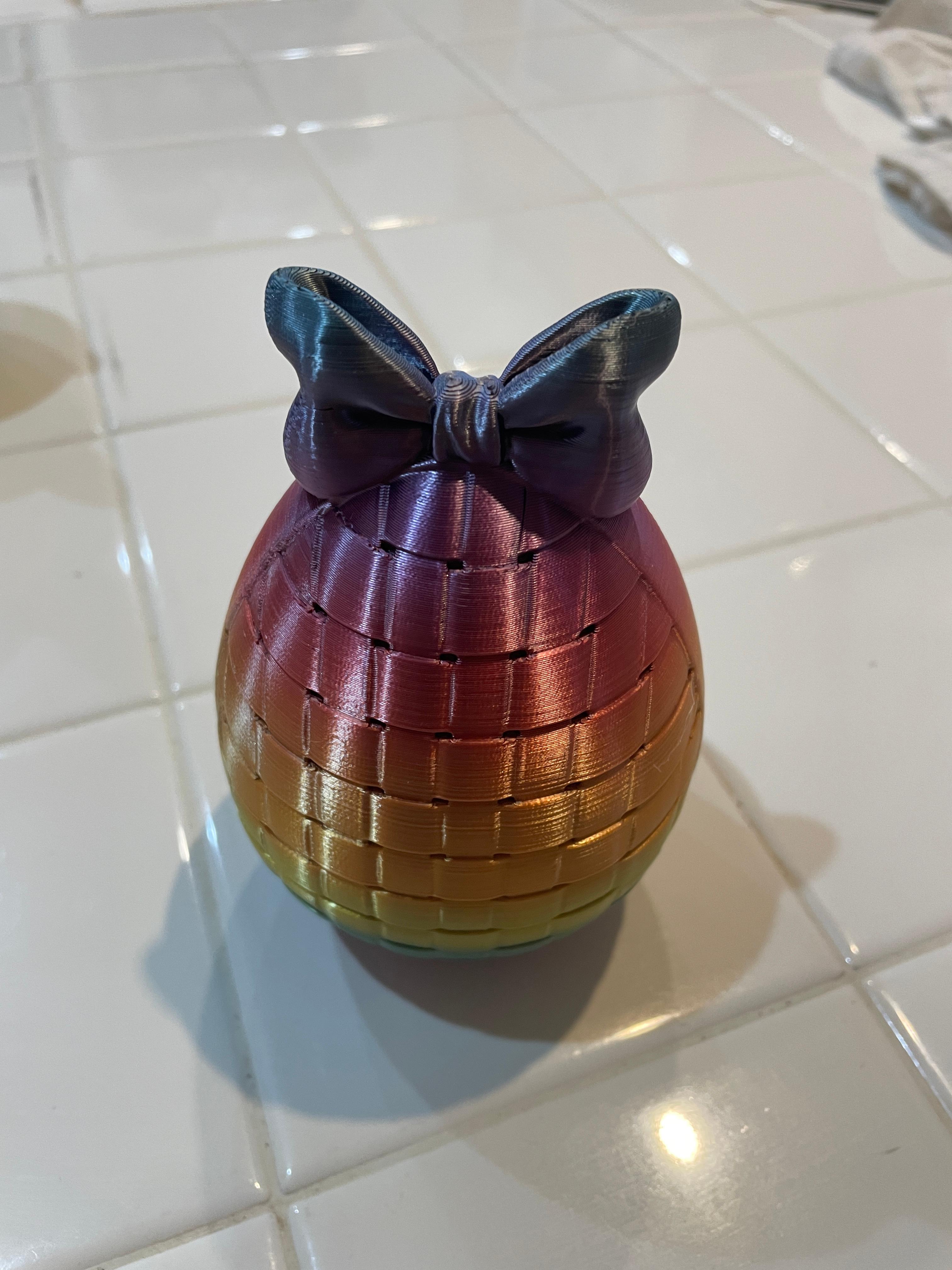 Basket Weave Egg Container 3d model