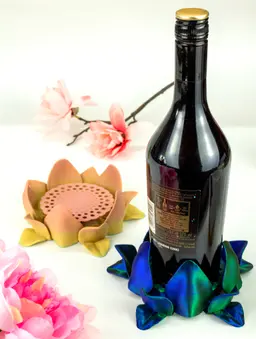 Flower: Self-Adjusting Coaster 3d model