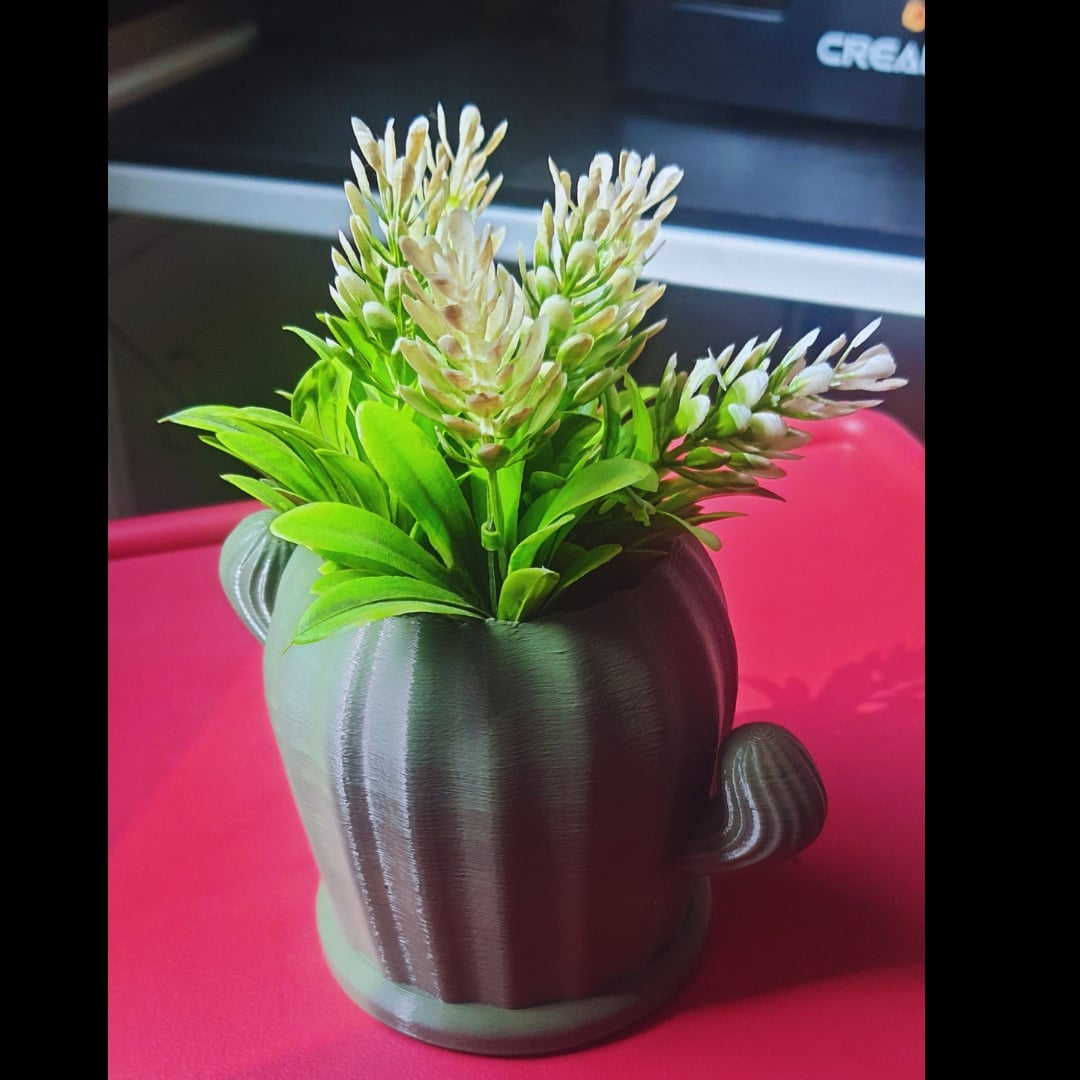 Cactus Penstand/Planter 3d model