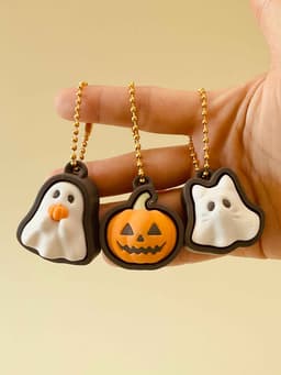 Spooky Friends Clicker Keychain Fidget Toy Bundle 3d model