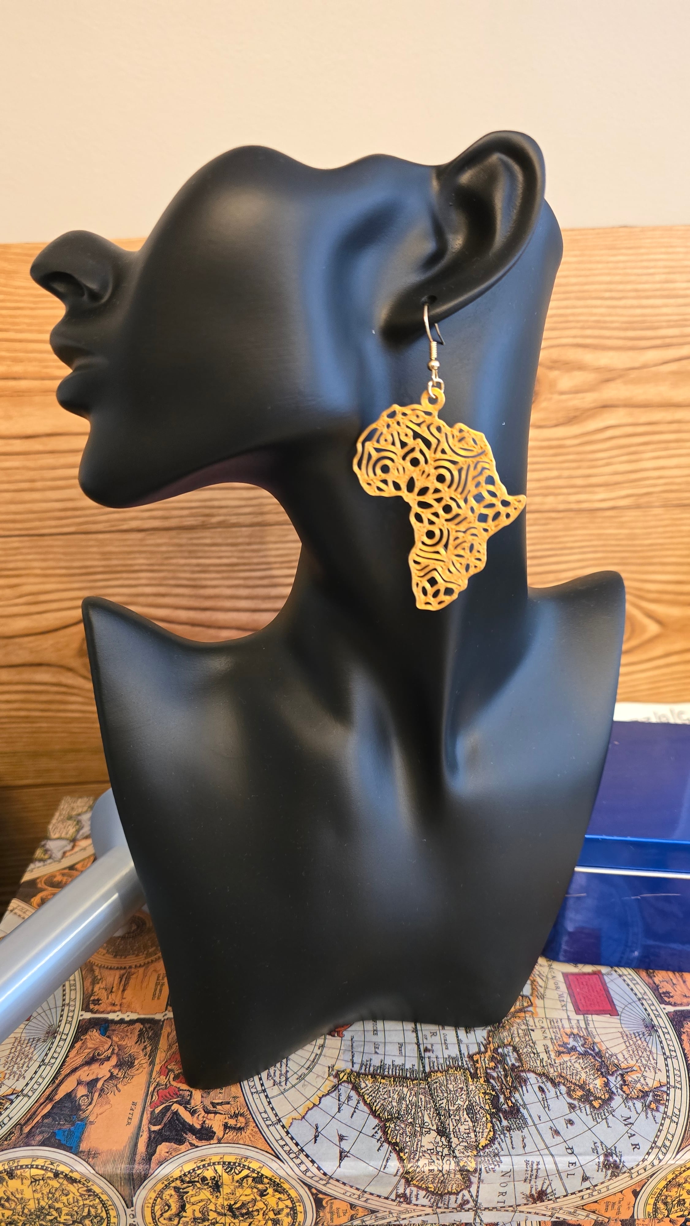 Motherland Filigree 3d model
