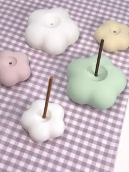 Puffy Flower Incense Holder | 2 Sizes 3d model