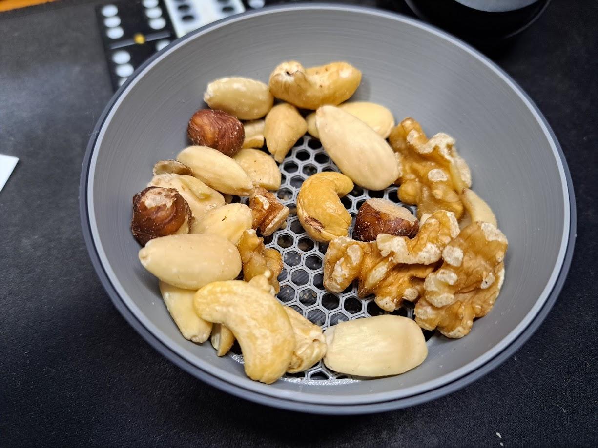 Nut Bowl with Filter 3d model