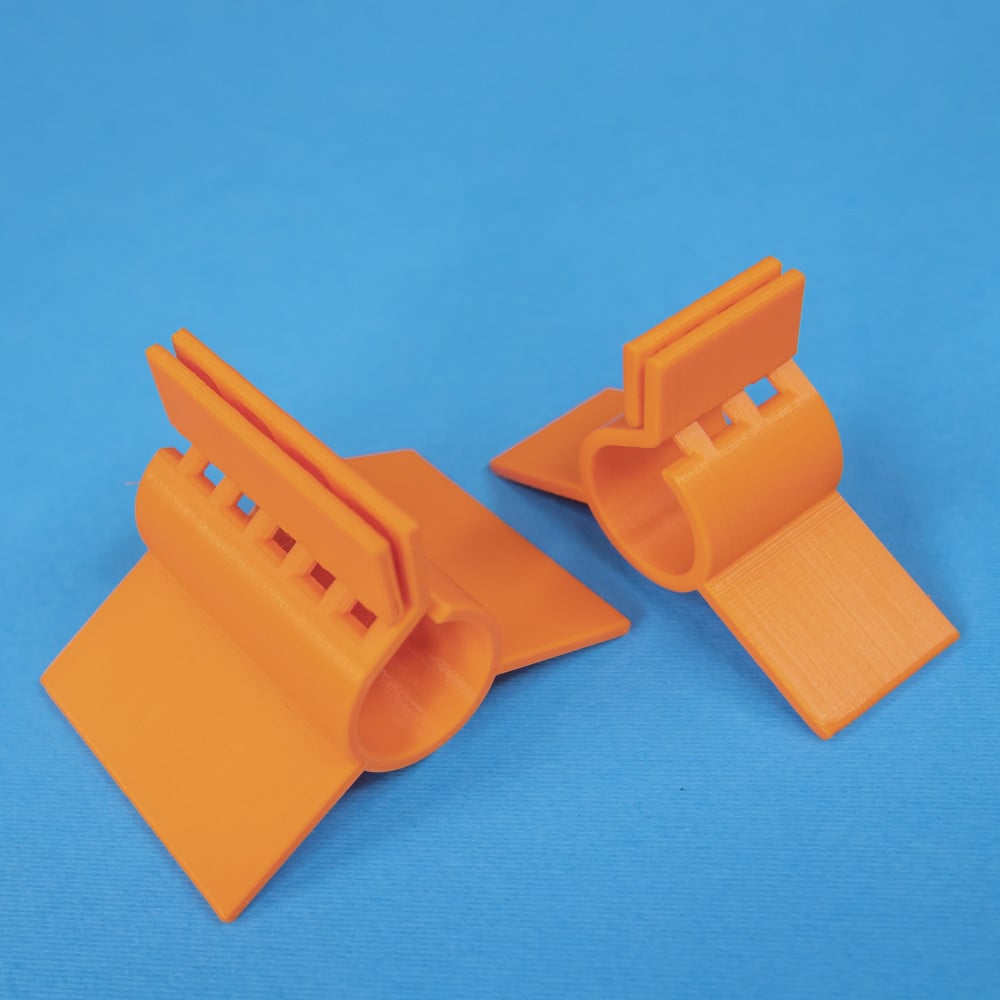 Compliant Stand Clips 3d model