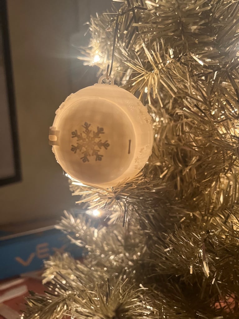 Christmas Morning Ornament 3d model