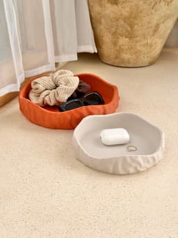 MIRAE Organic Wavy Catch-All Tray – Jewelry Dish & Decor Bowl 3d model