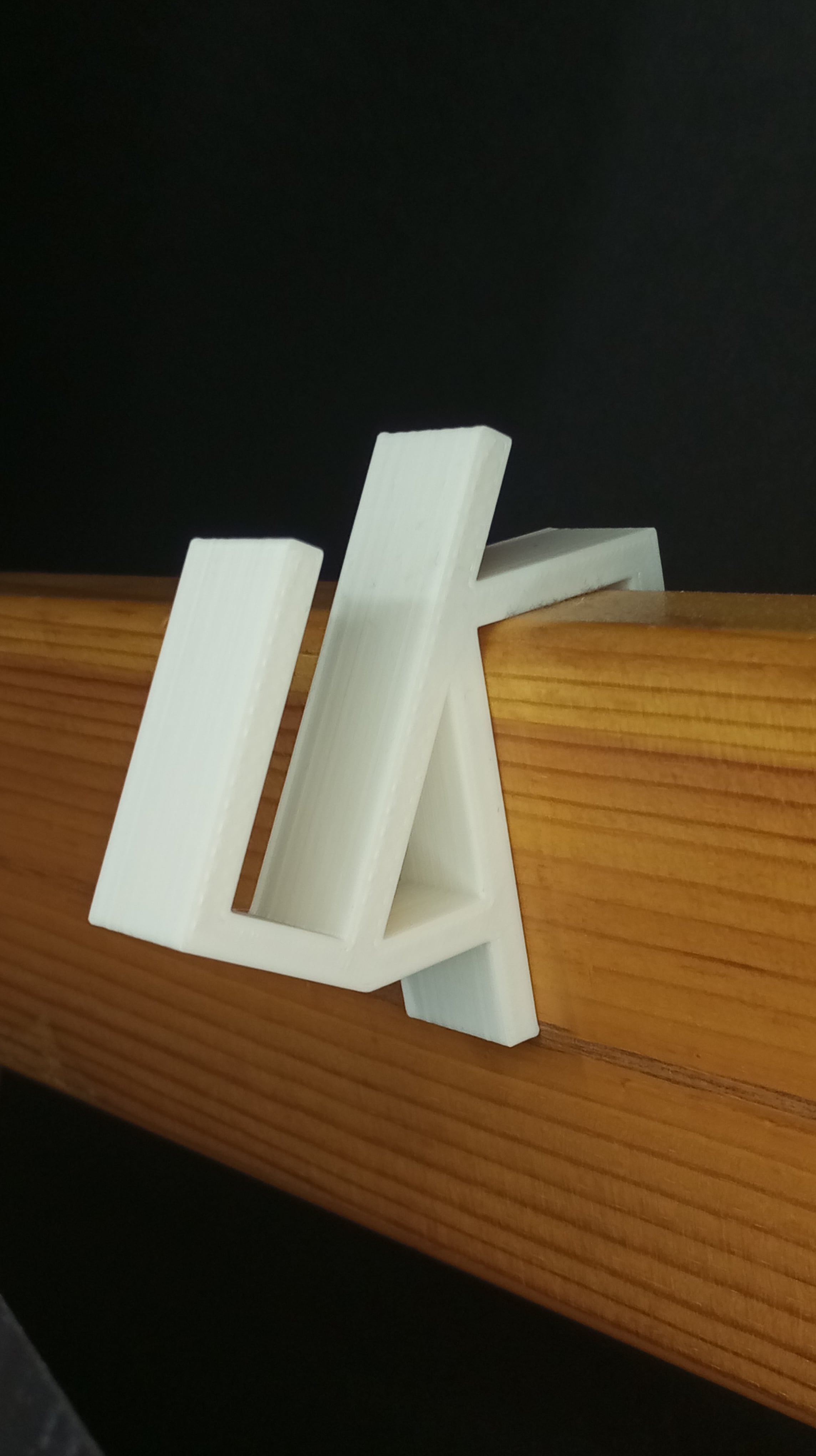 Parametric MIDI Keyboard holder 3d model