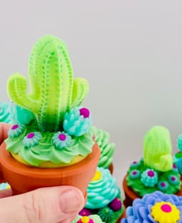 Cupcake Jar Cactus #1 3d model