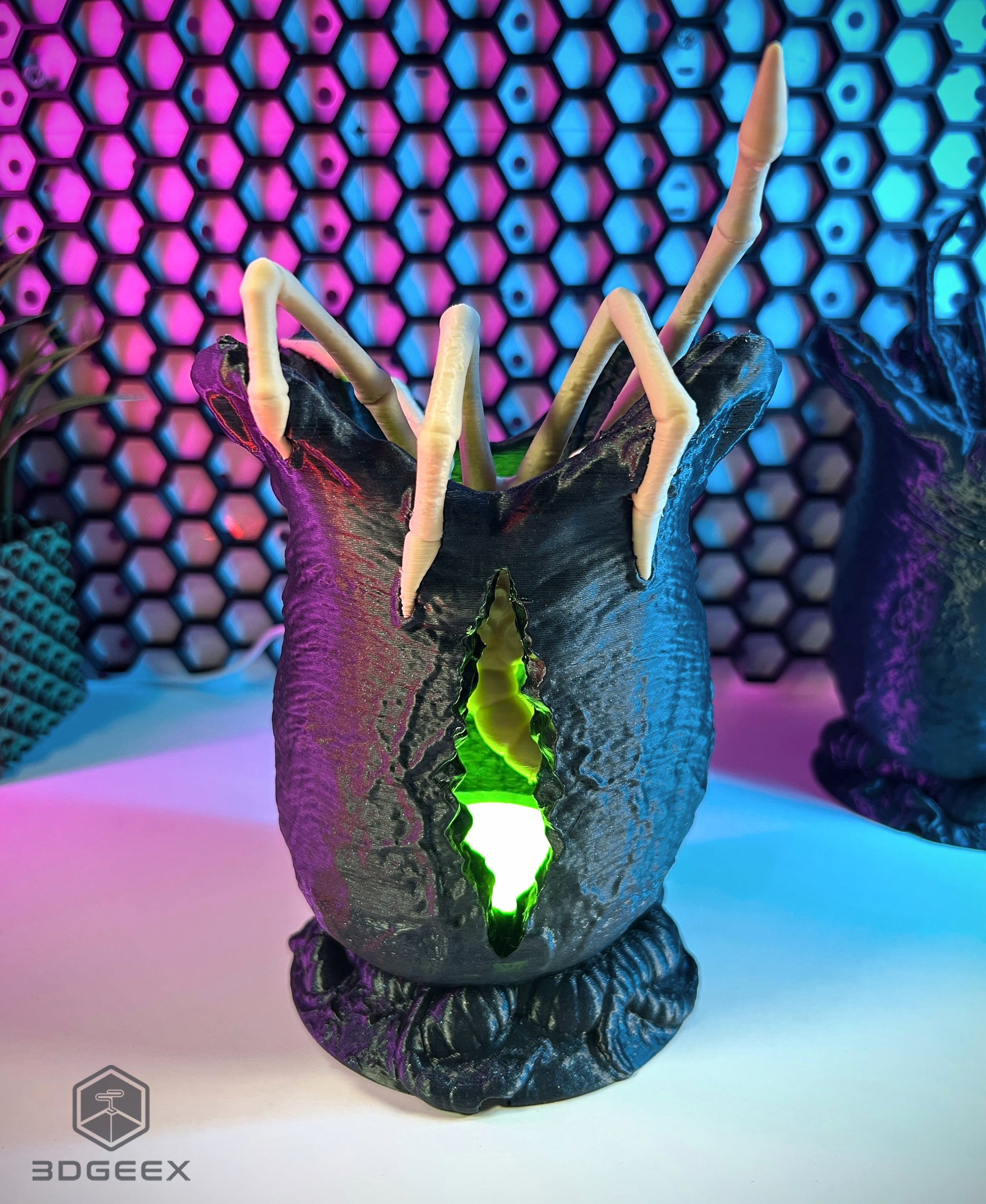The Ovomorph Lamp 3d model