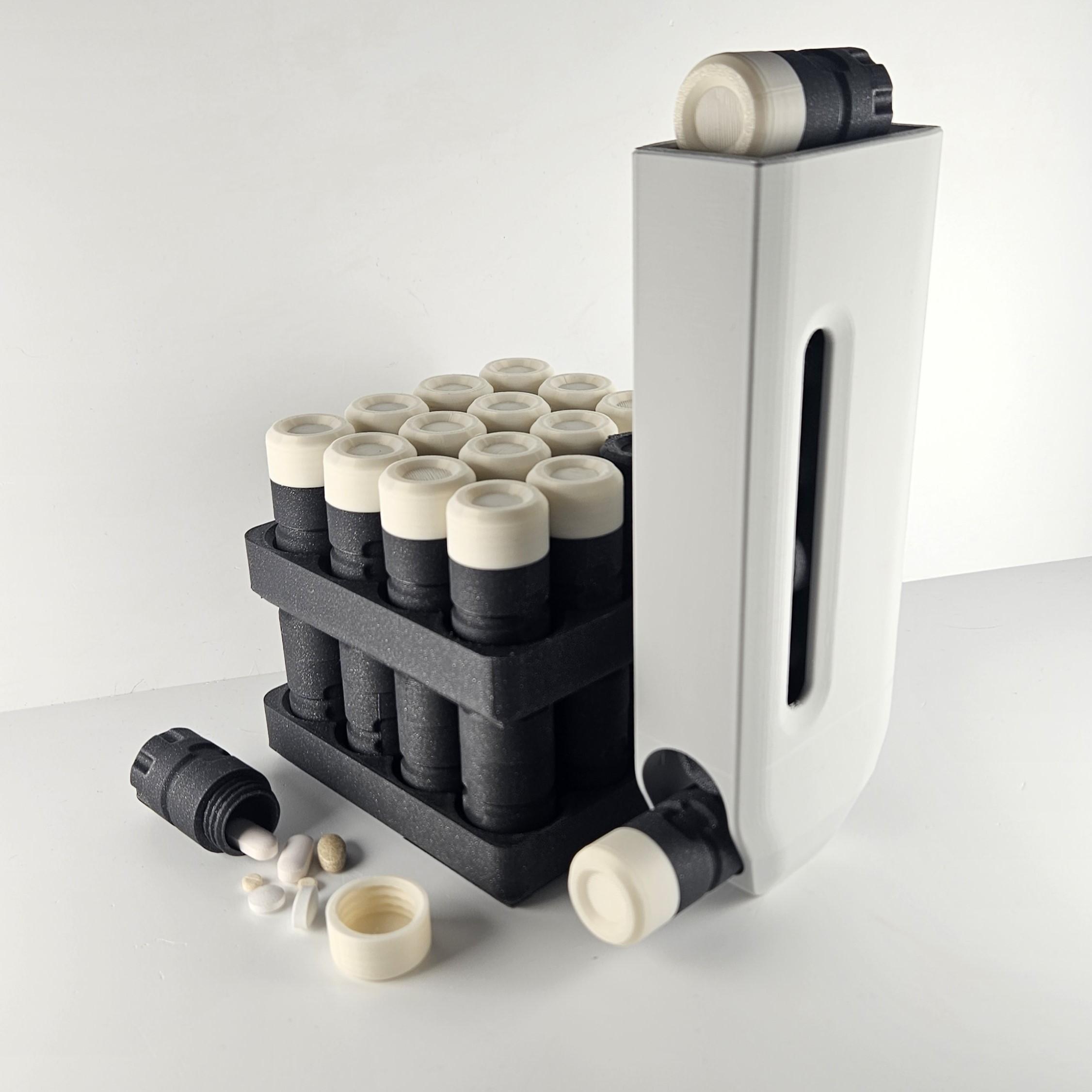 Pill Pods (Pillbox / Supplement dispenser) 3d model