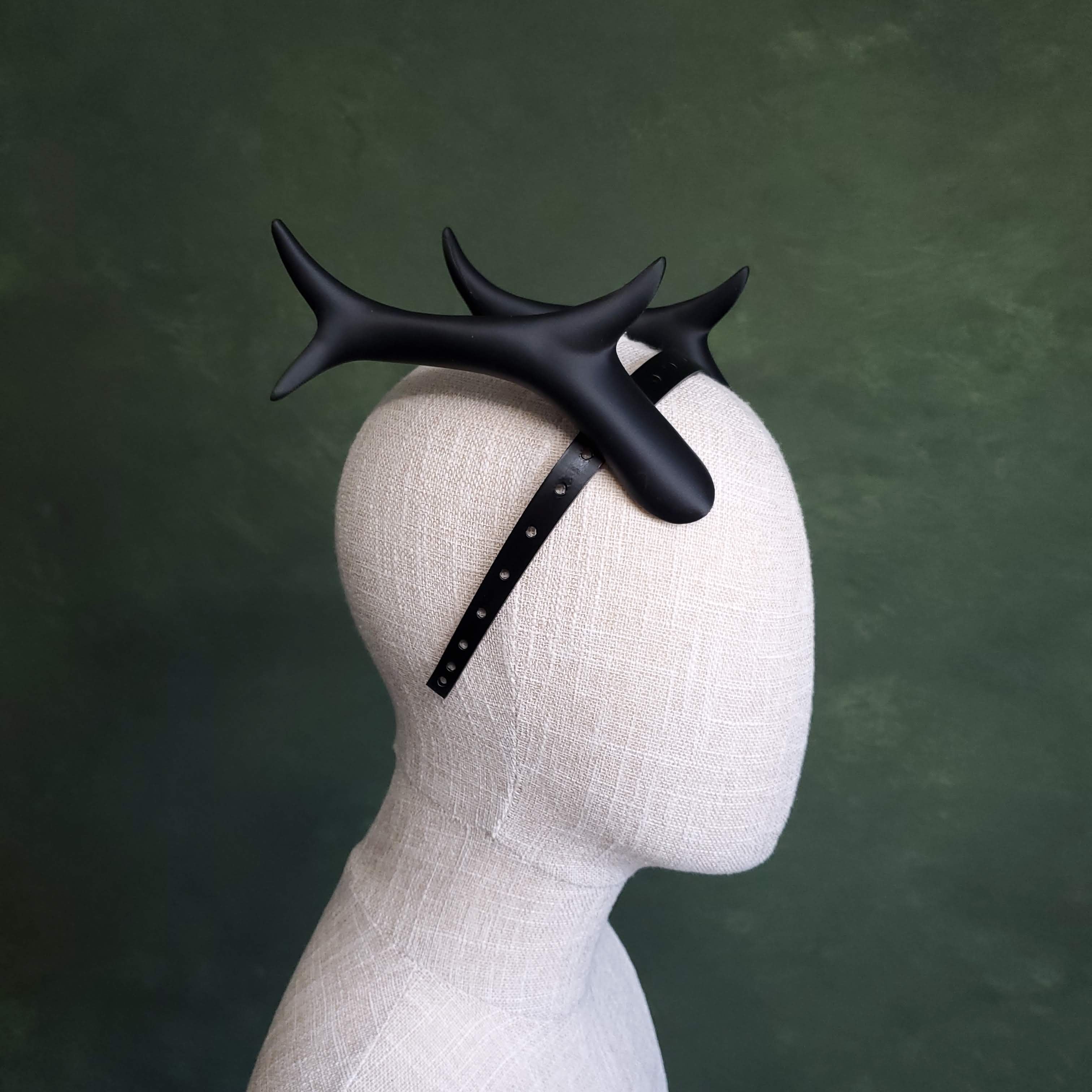 Voidwalker | Fantasy Costume Antlers 3d model