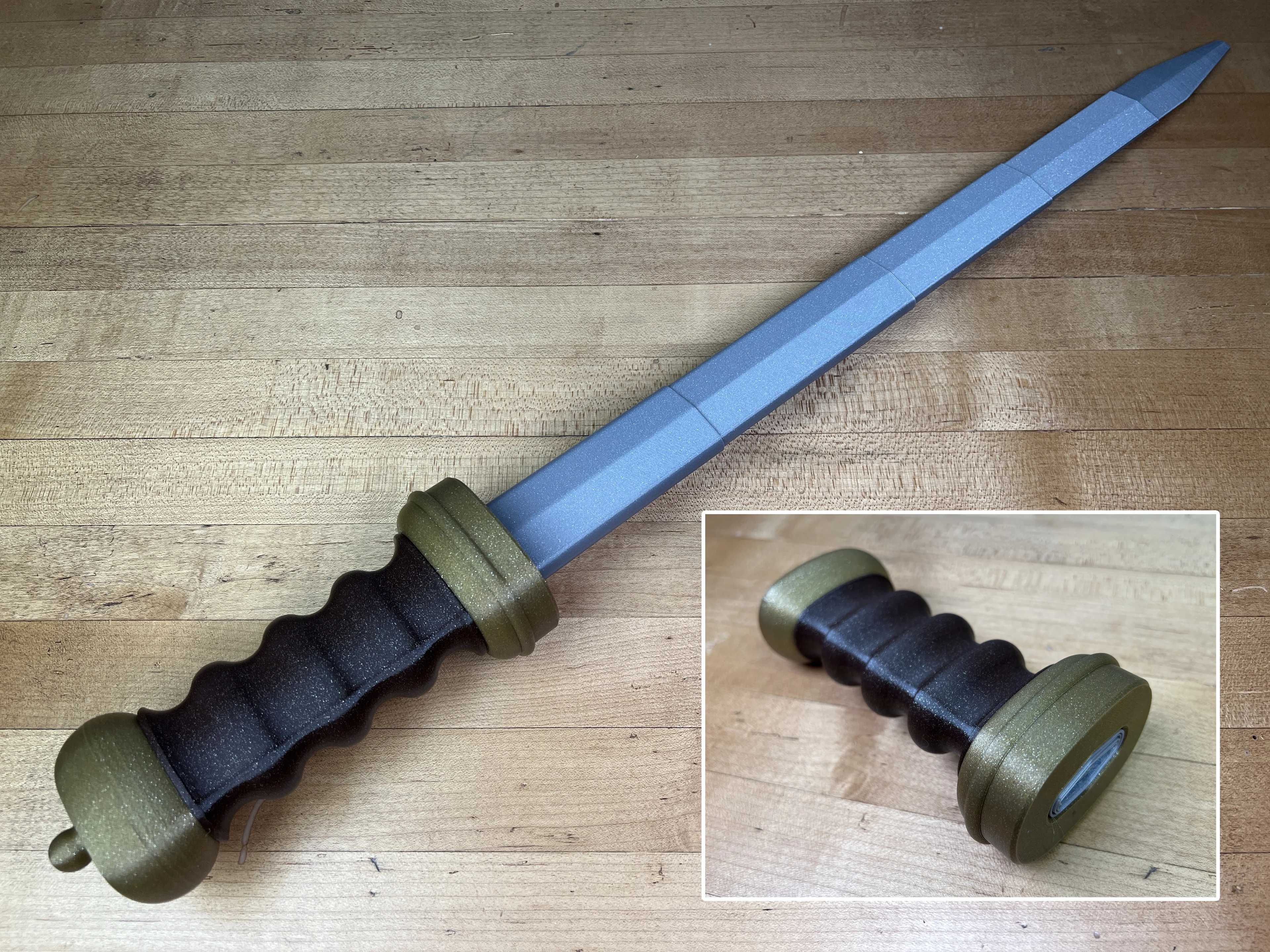 Collapsing Gladius 3d model
