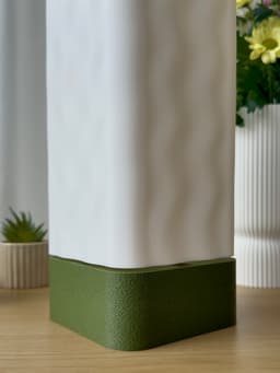 Small Table/Bedside Lamp - Zephyr 3d model