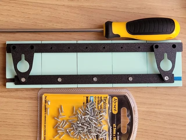 Modular Key Organizer - Parametric Text - No MMU 3d model