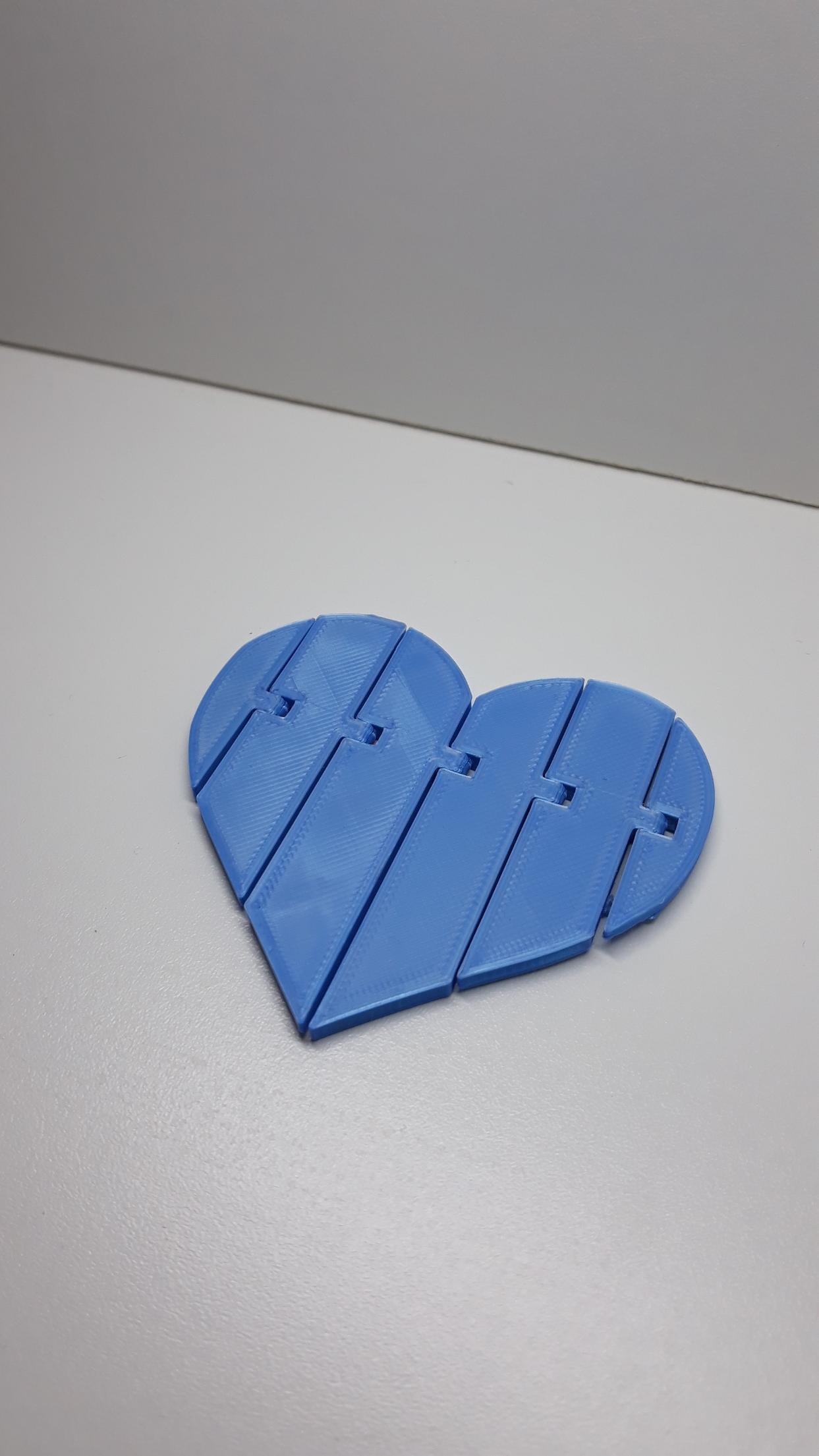 Print in place Flexi heart 3d model
