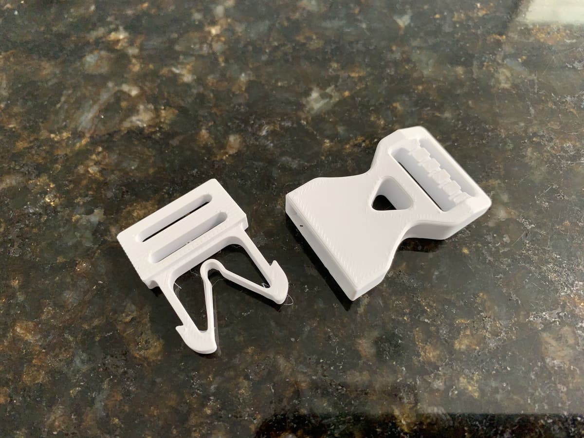 Sample Backle Simple Buckle Clip - 3D model by wiseone on Thangs