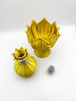 Eternal Thrive Potion Bottle with Lotus Stand 3d model