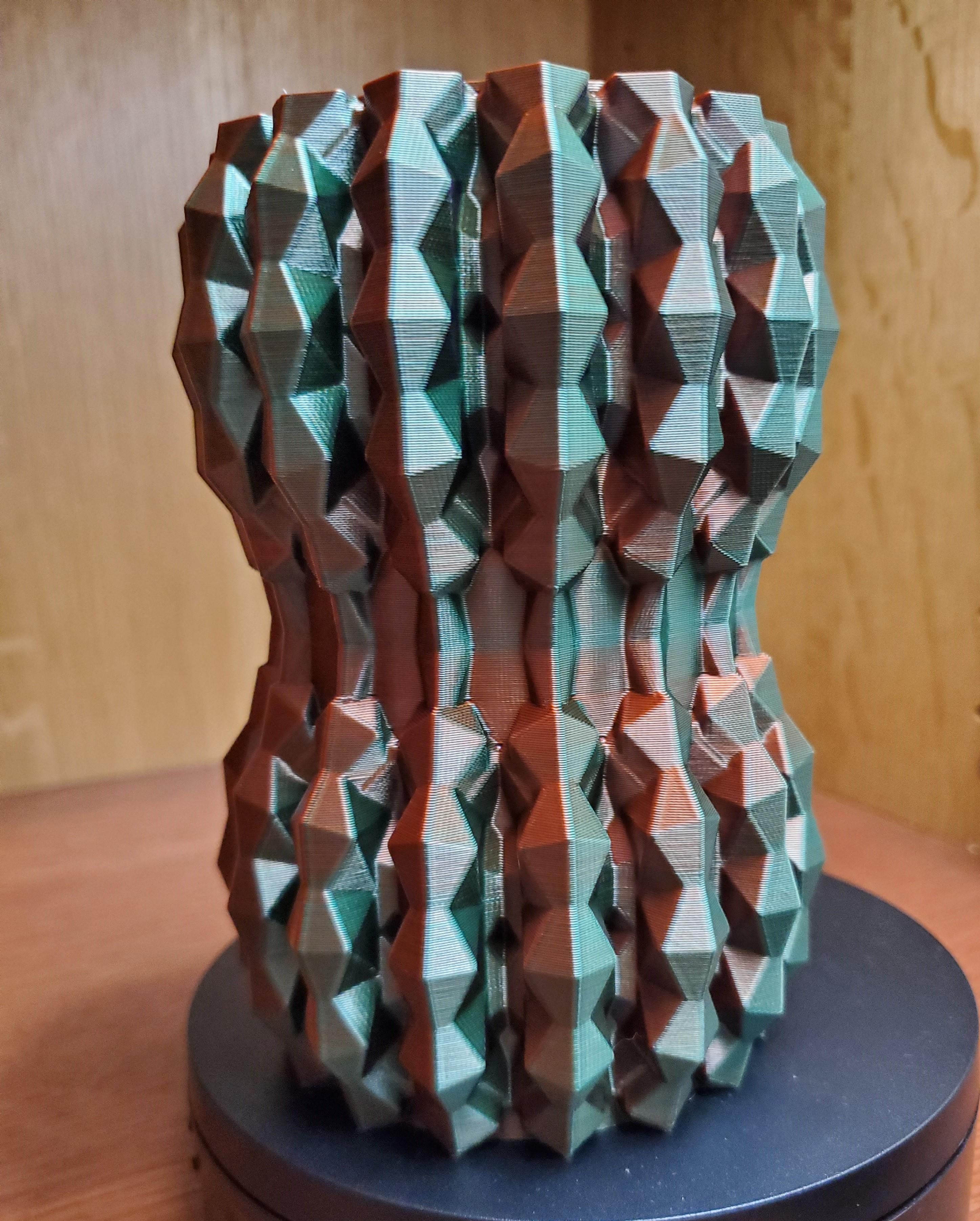 wazzy vase.stl 3d model