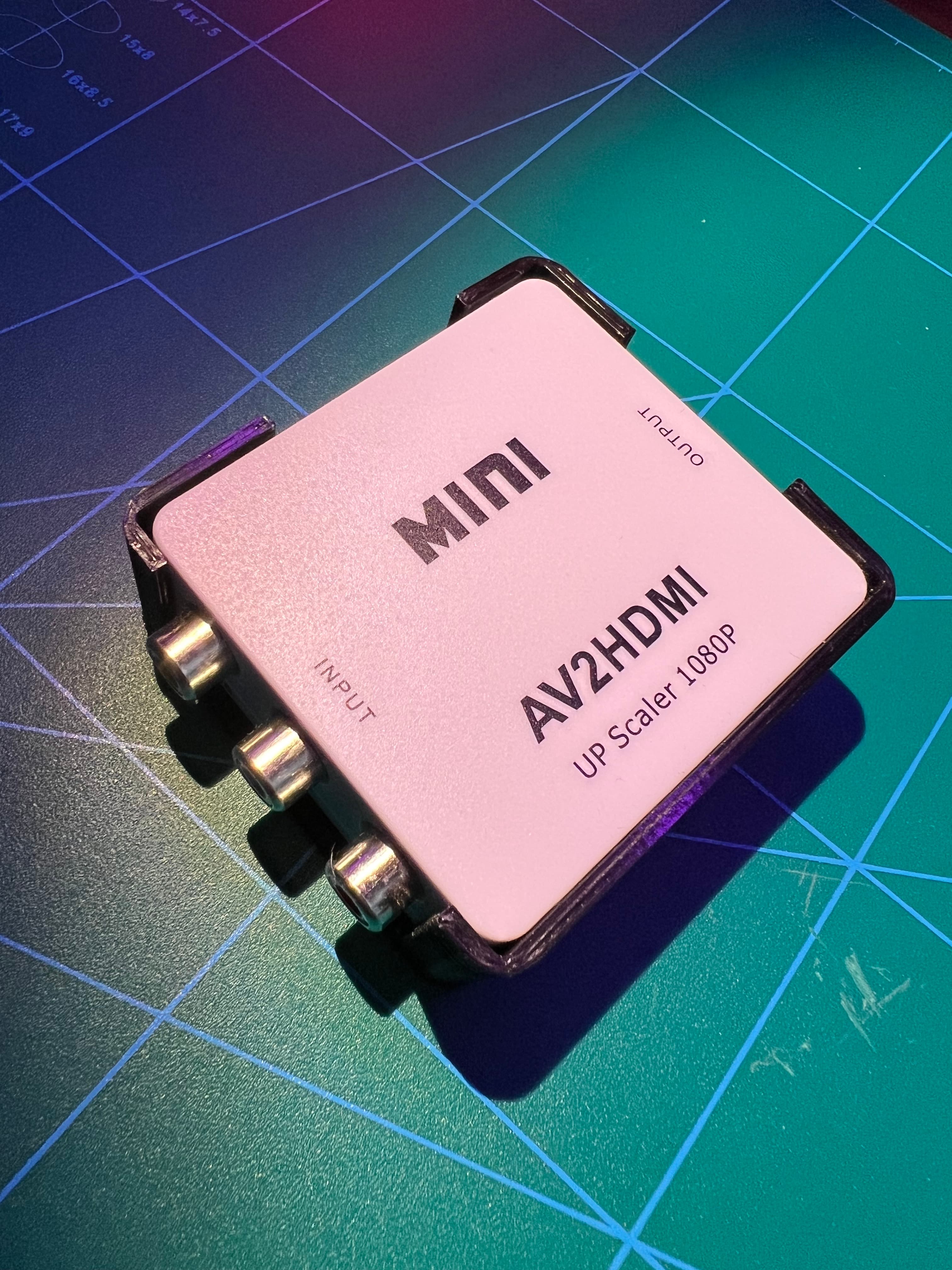 AV2HDMIwallmount.3mf 3d model