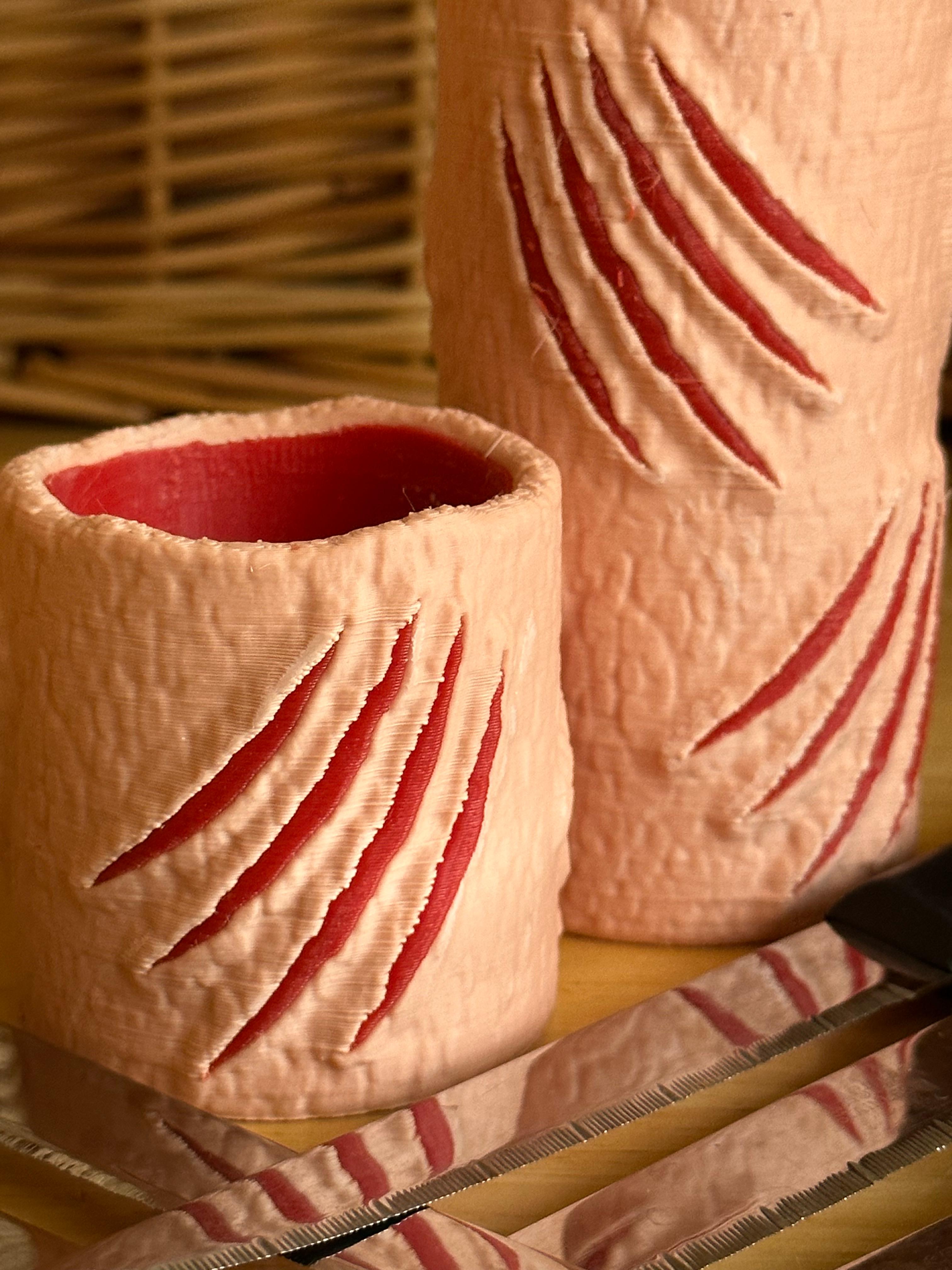 Mauled Vase (Small) 3d model