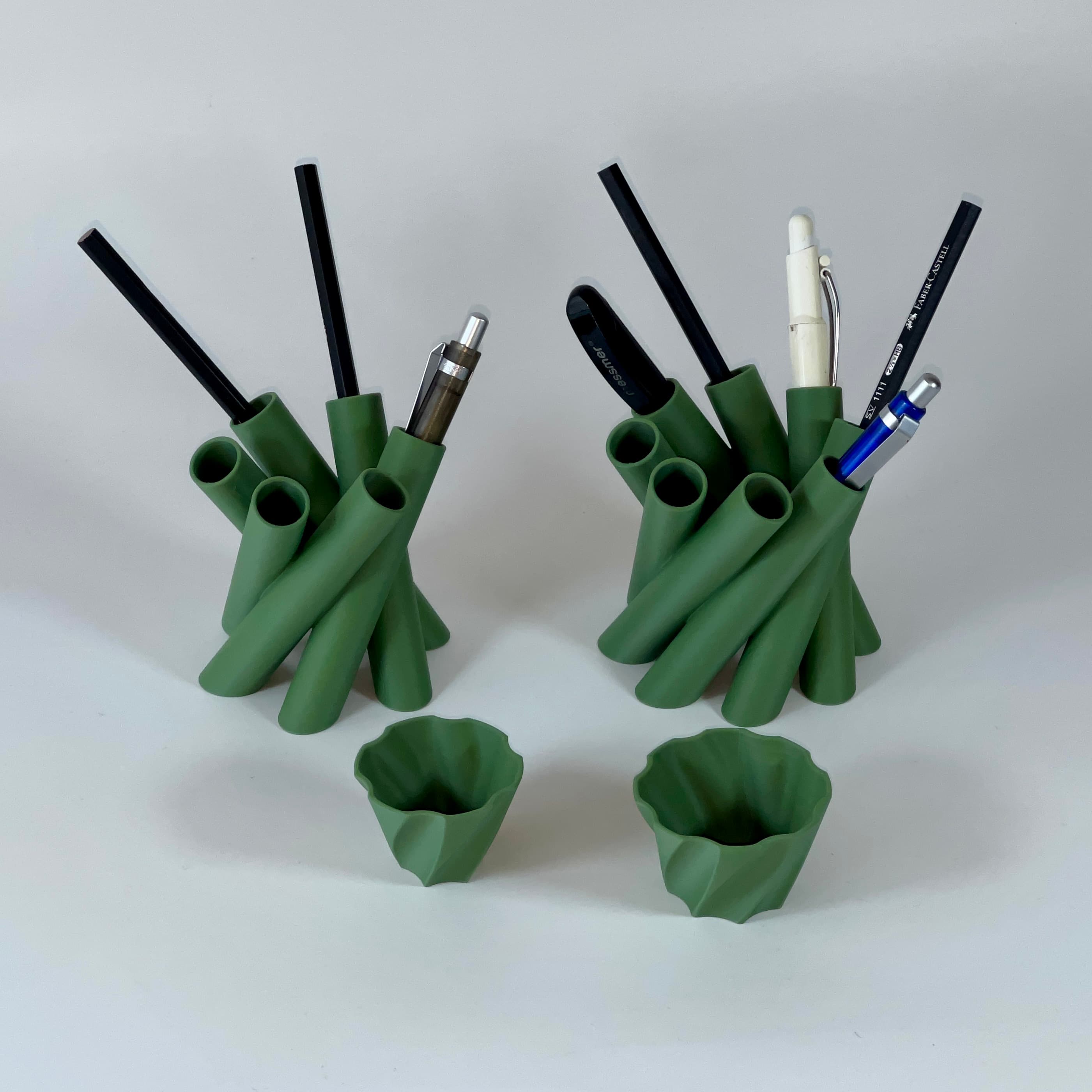 Pen Holder Cup Desk Organizer Office Decoration in 2 Sizes 3d model