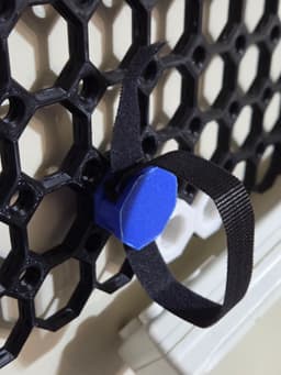 Mulitboard Velcro Tie Mid-Thread 3d model