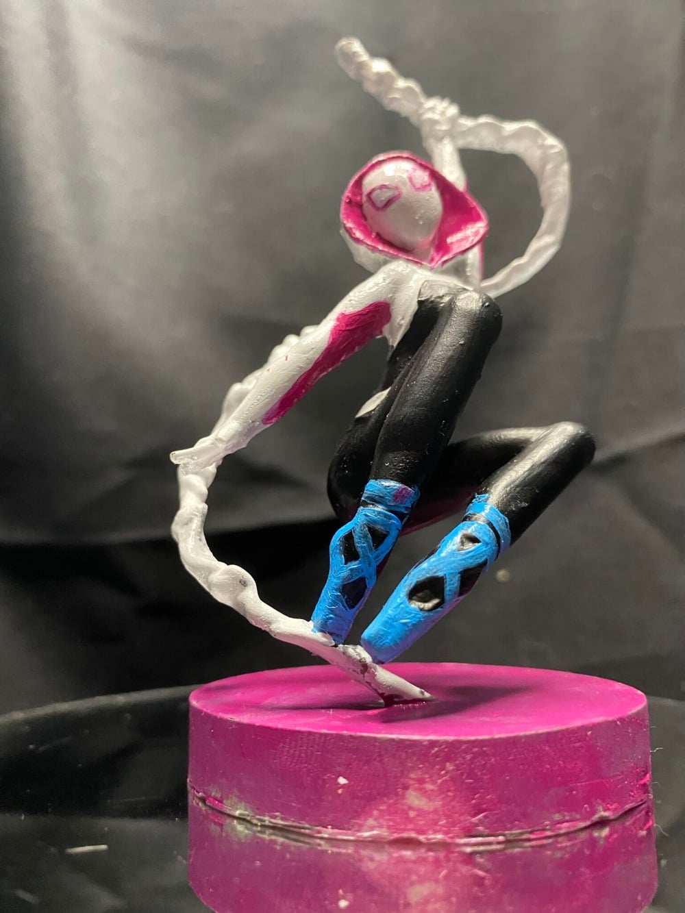 SPIDER-GWEN FIGURINE 3d model