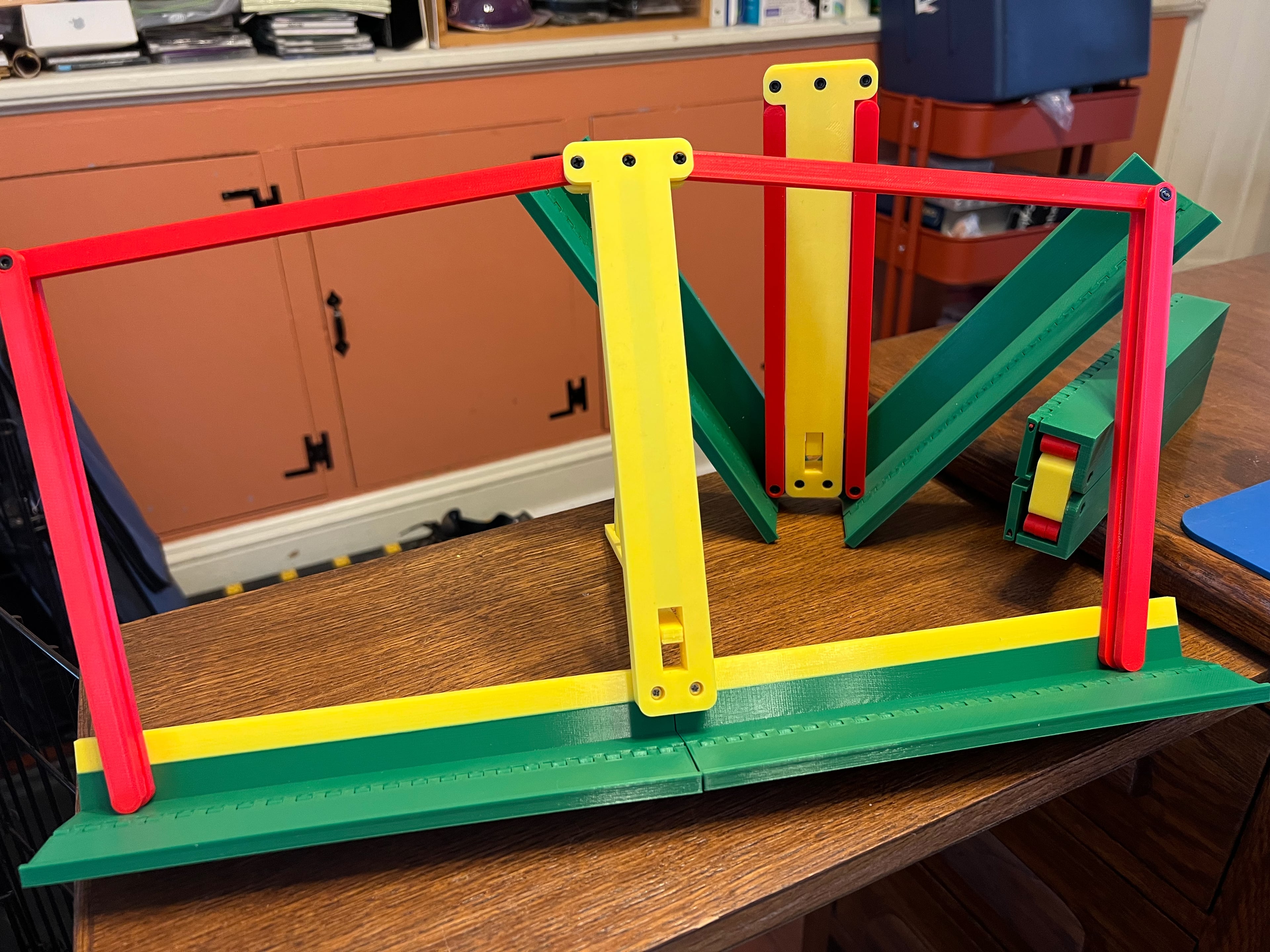 This Design works great! I've made 3 for my friends. Great job!