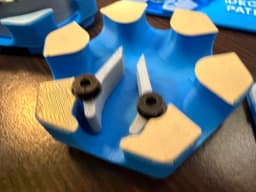 Once I got the tightness just right on the flippers, it works perfectly. Thanks for the share! 3d model