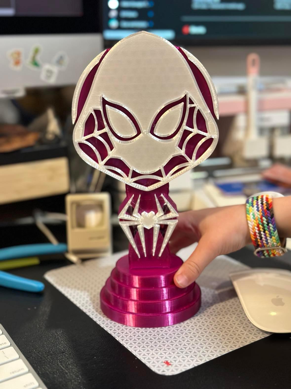 Spider Gwen Headphone Stand - I printed it for my daughter! She loves it! - 3d model