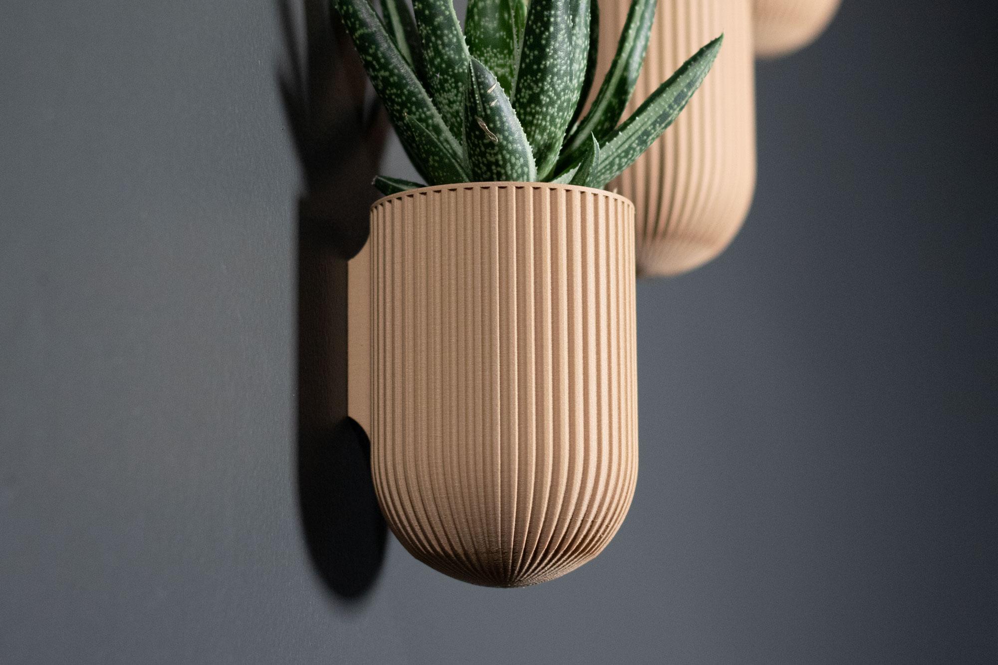 Wall Mounted Planter - The Ira 3d model
