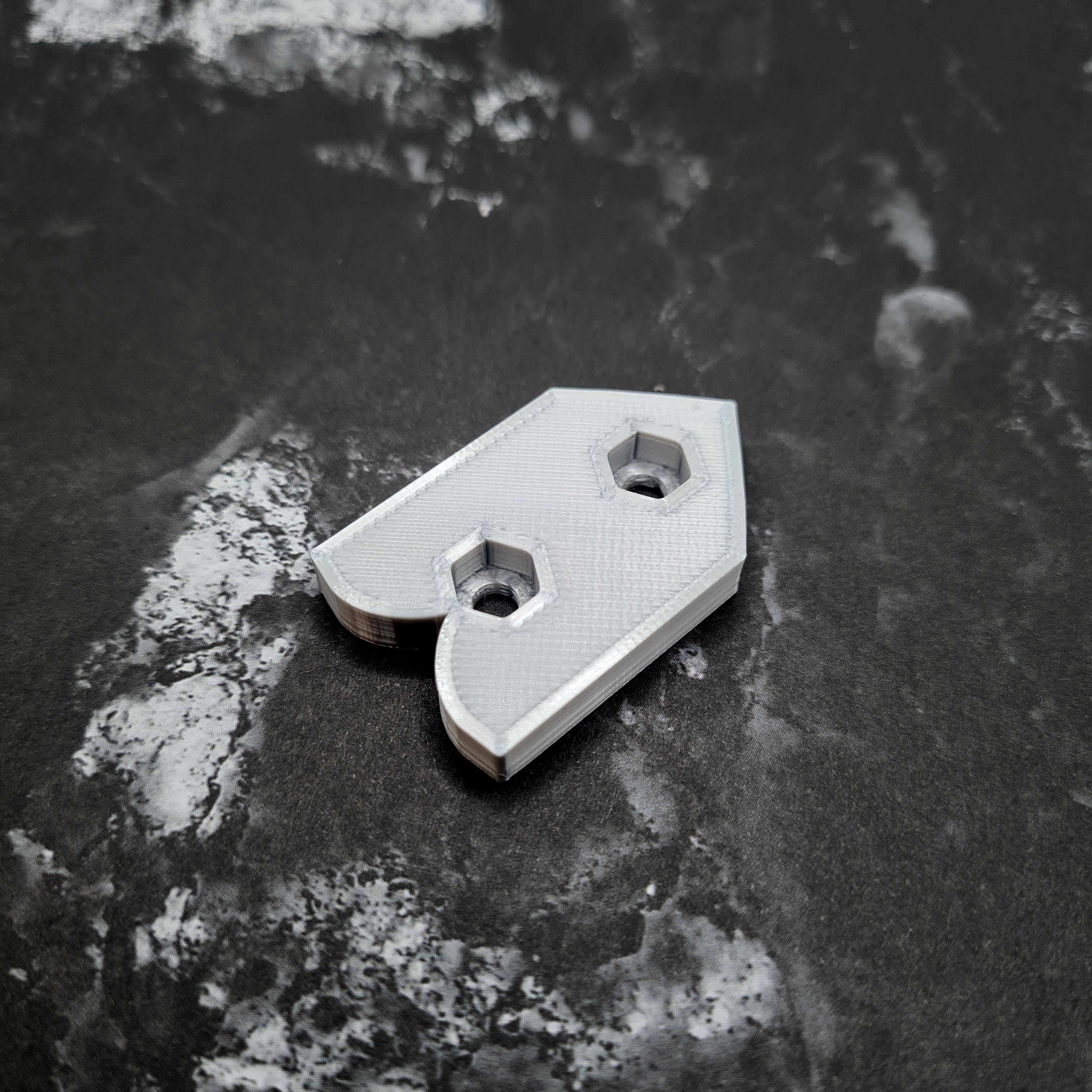 Heart Tsurikawa Strap Lock 3d model