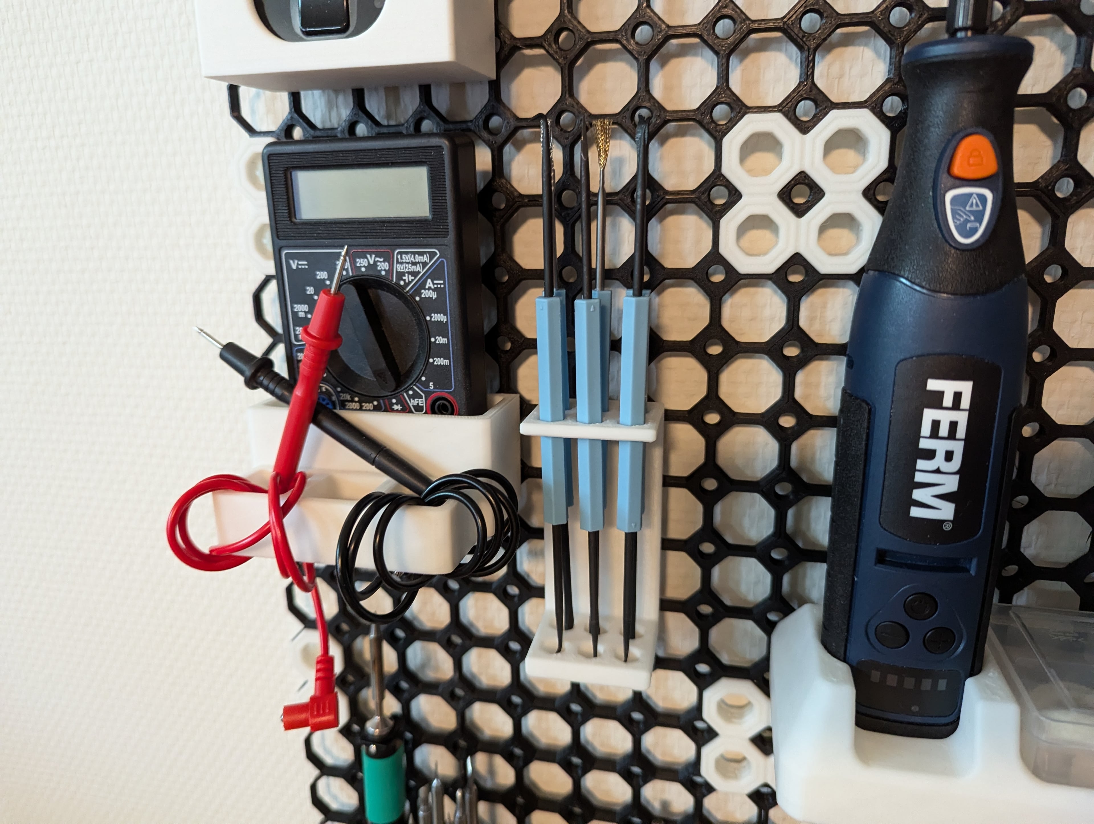 Multiboard holder for Velleman soldering accessories/cleaning kit 3d model