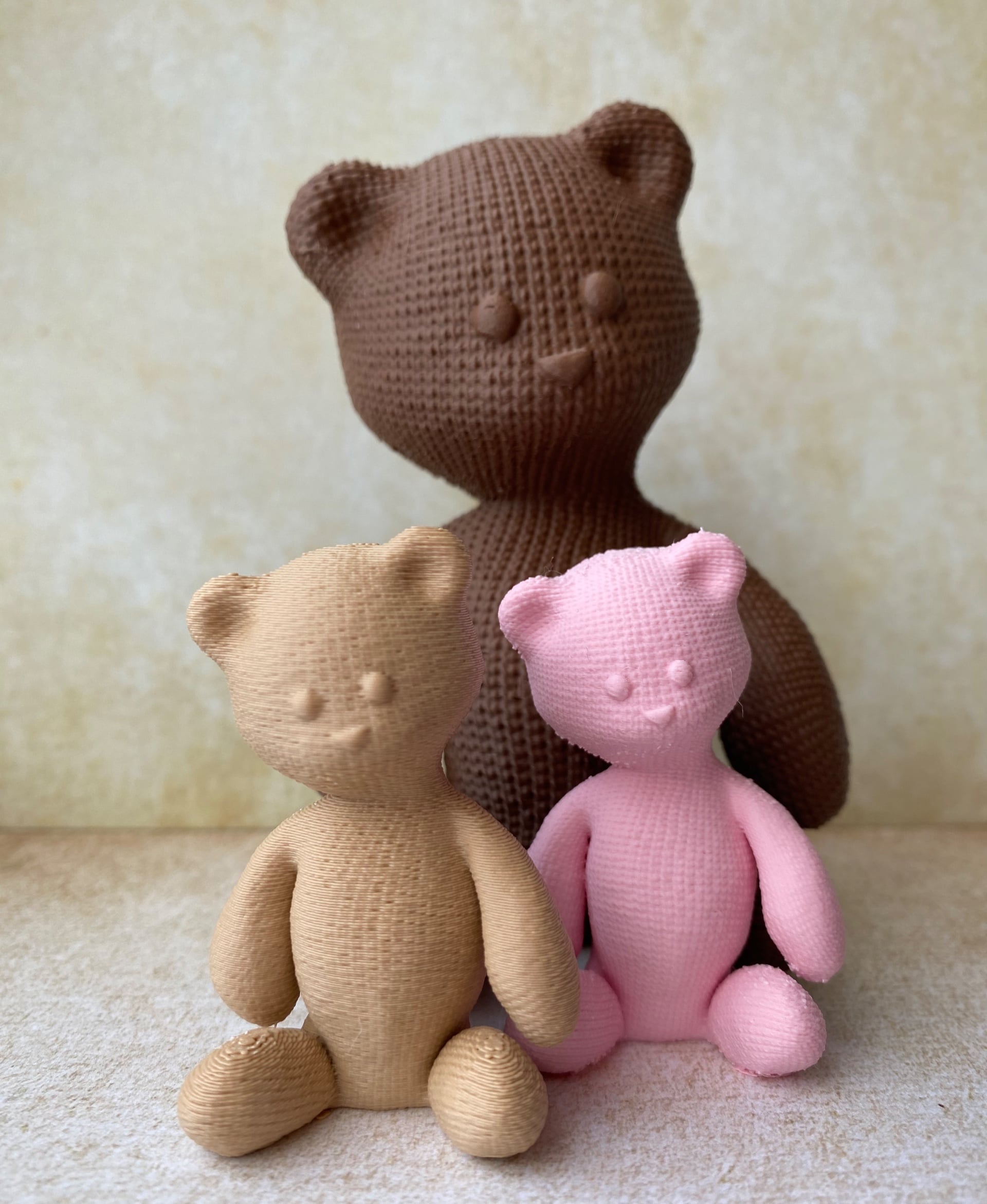 Cute teddy bear family!
200% & 150% & 100%
Polymaker filament