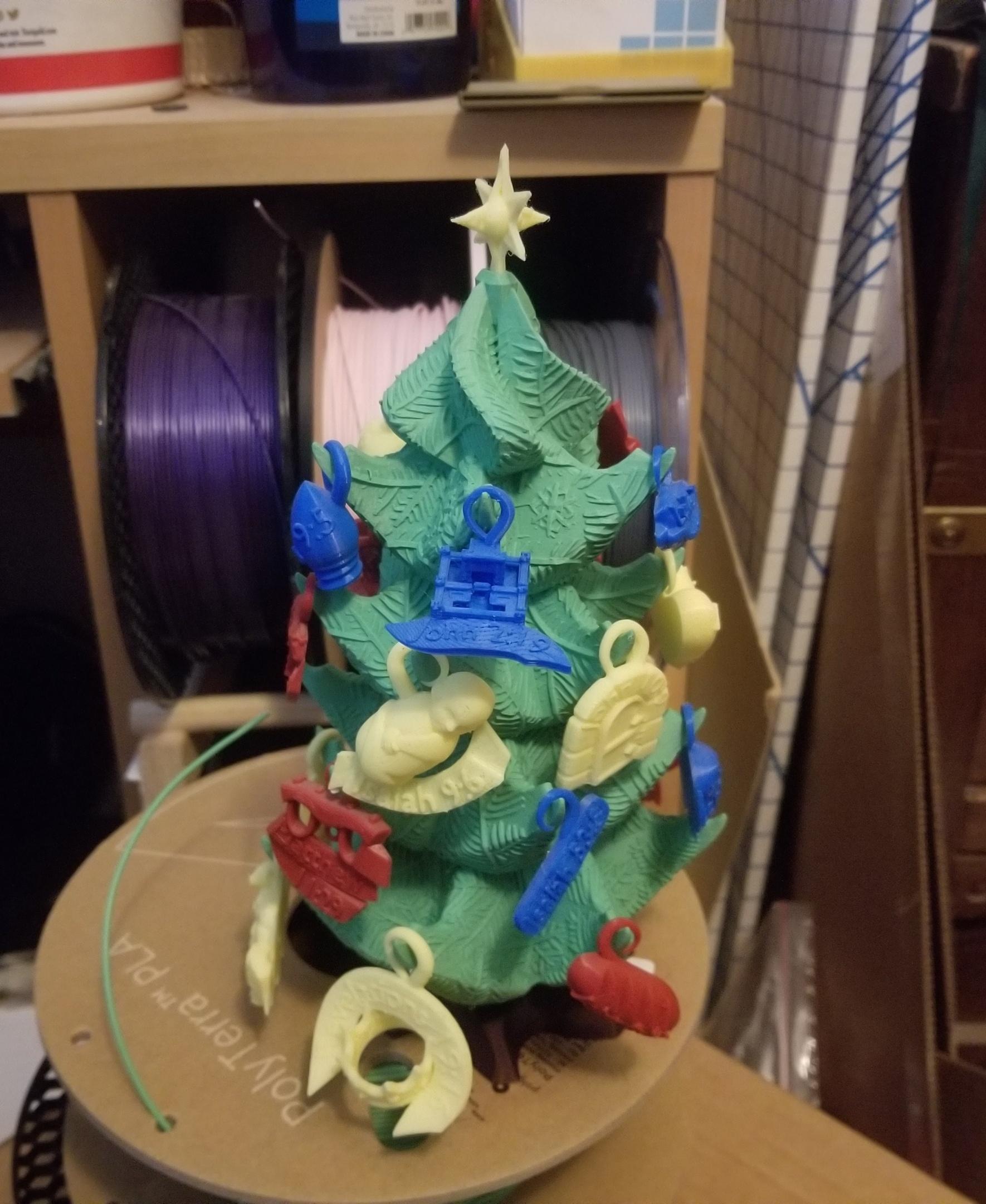 Christmas Tree Desktop Ornament - Bible Edition 3d model