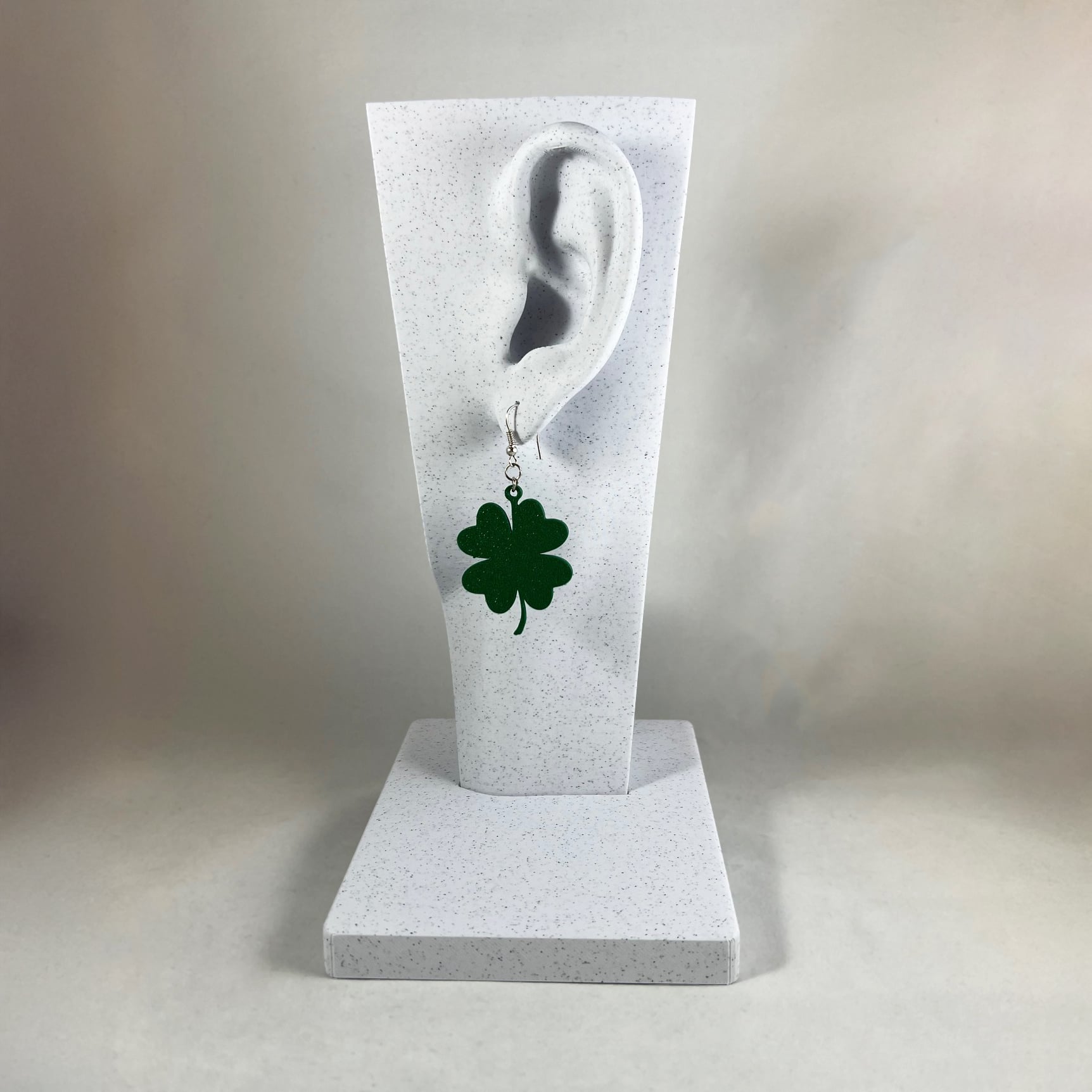 Compact Life-Sized Earring Display Stand - Commercial License Included 3d model