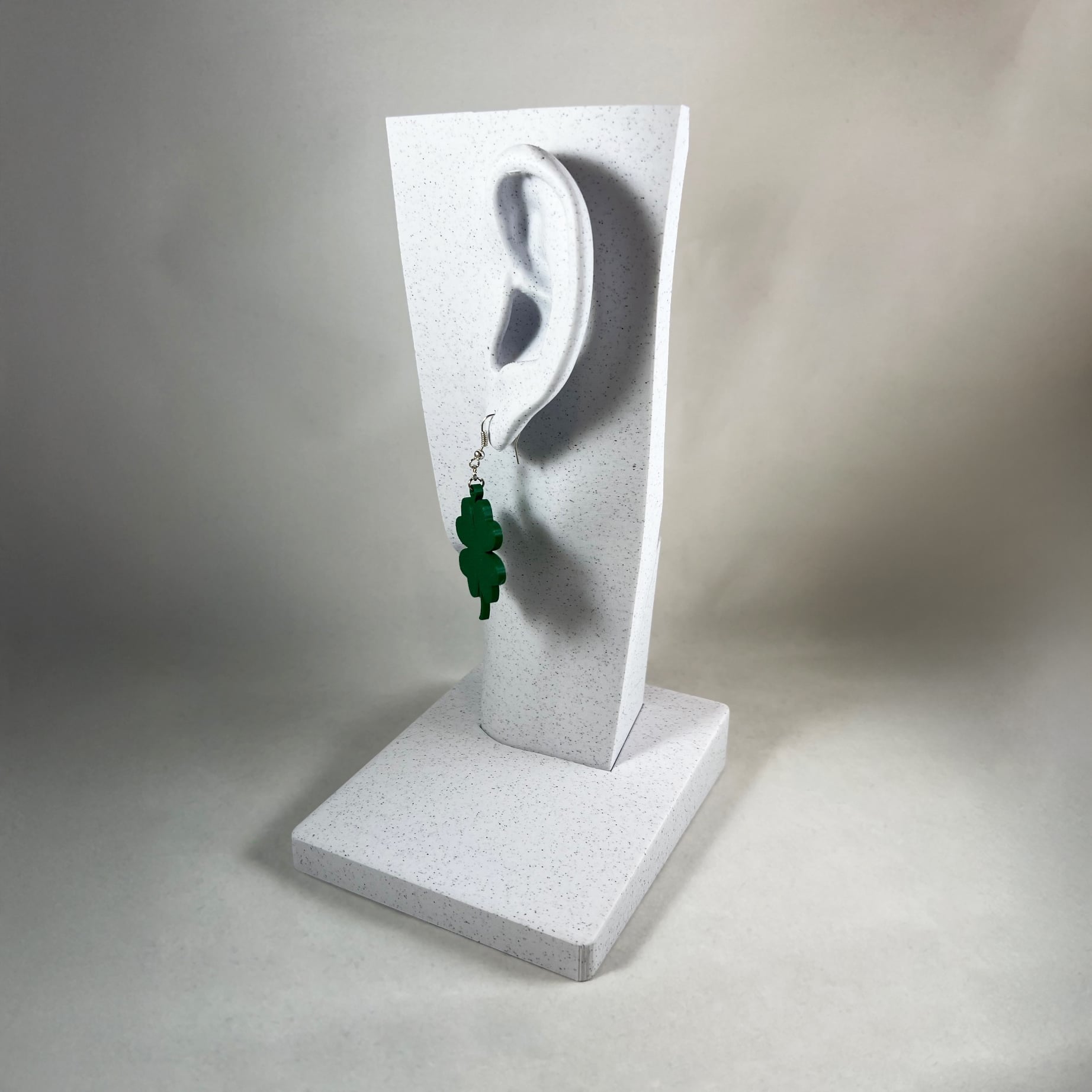 Compact Life-Sized Earring Display Stand - Commercial License Included 3d model