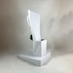 Compact Life-Sized Earring Display Stand - Commercial License Included 3d model