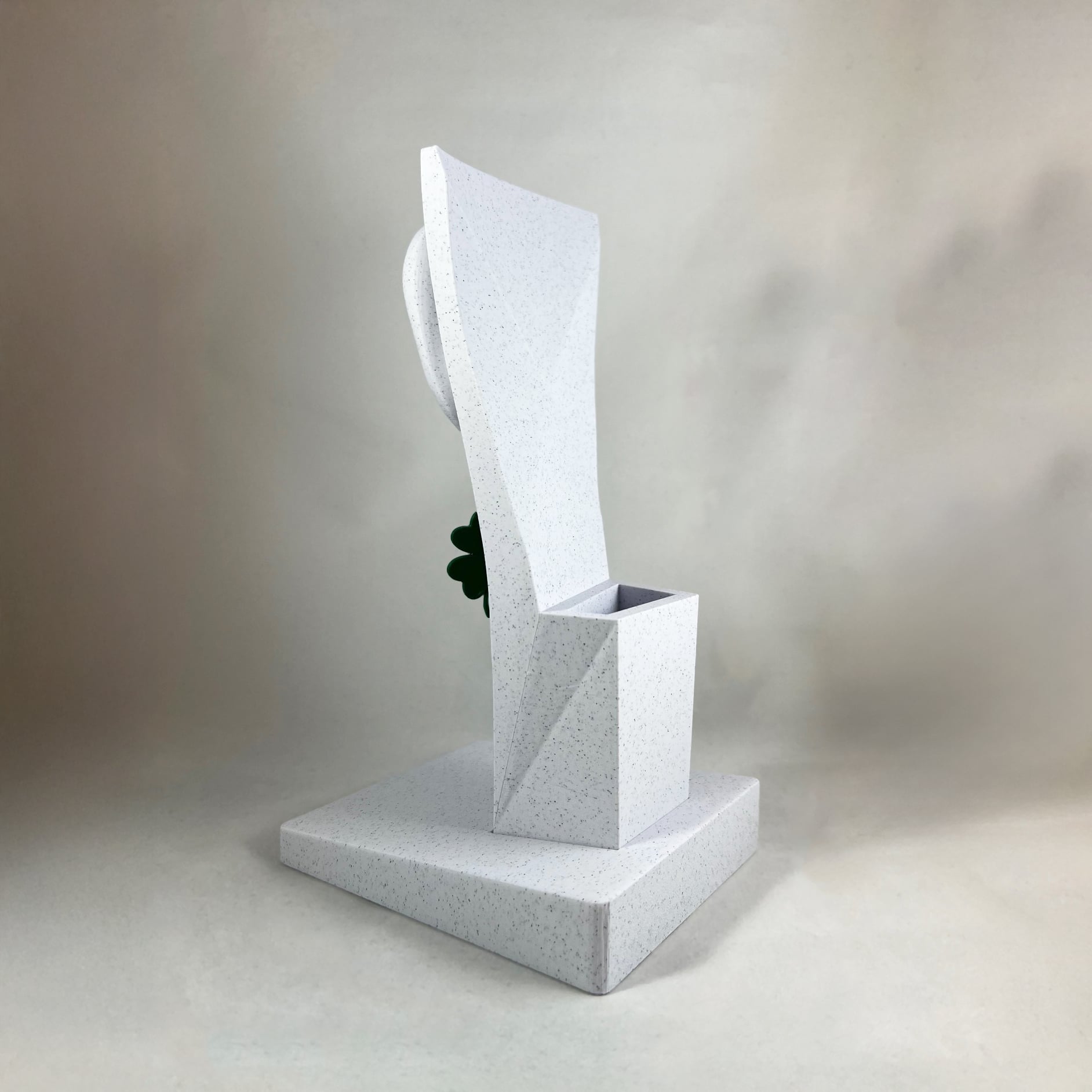 Compact Life-Sized Earring Display Stand - Commercial License Included 3d model