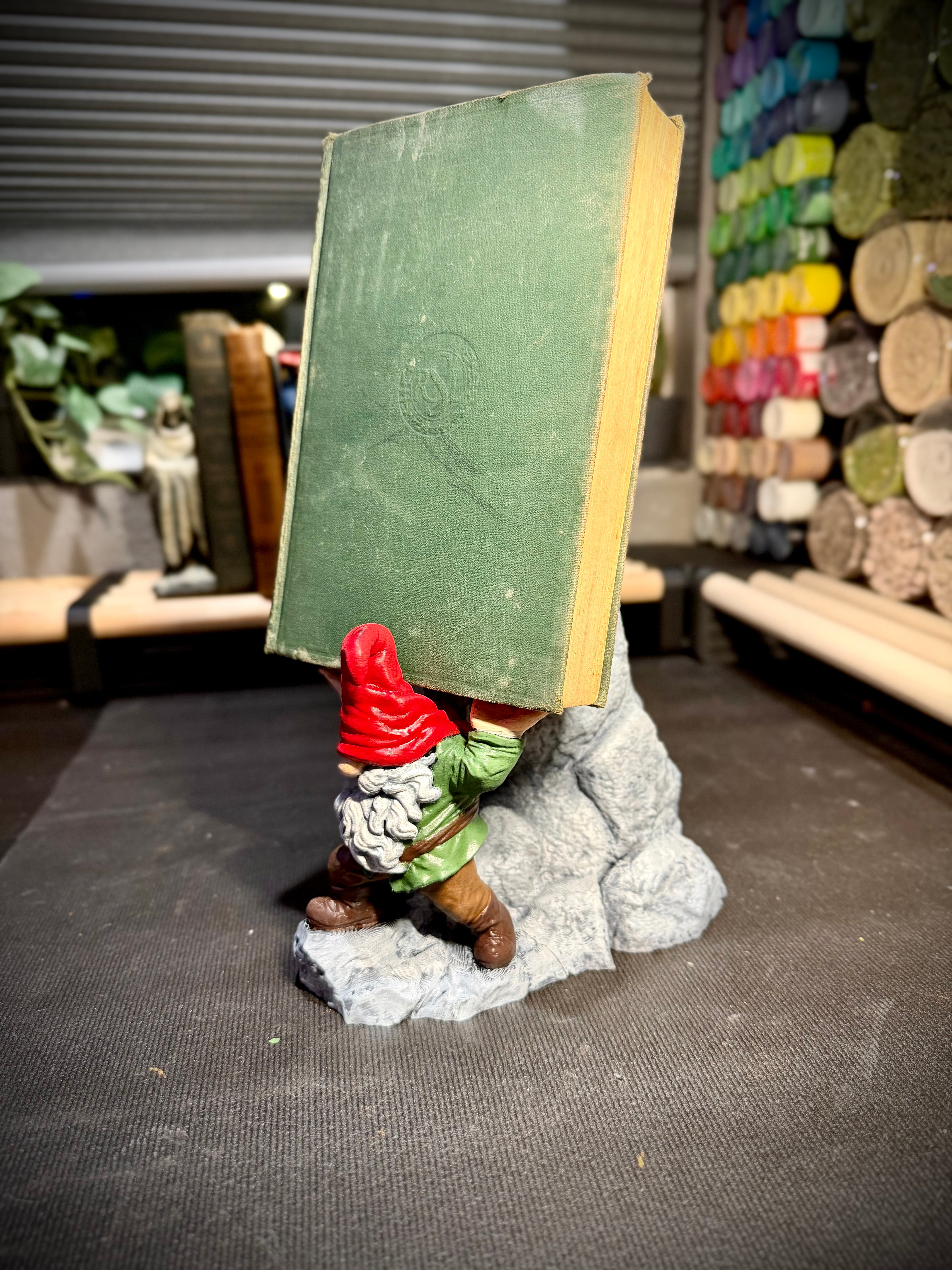 Gnome bookstand 3d model