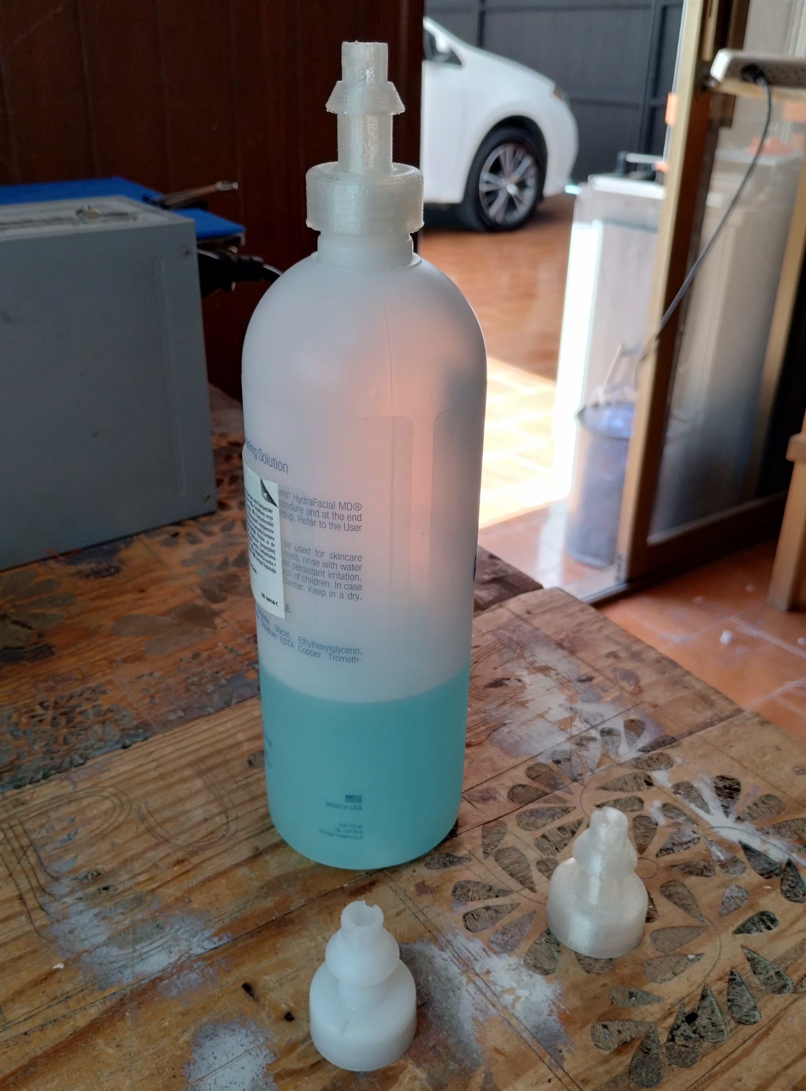Bottle Cap with nozzle 3d model