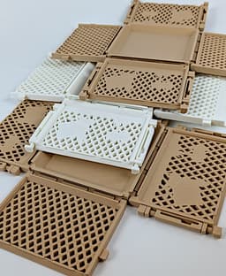 Fold a box - Cat Traveller 3d model